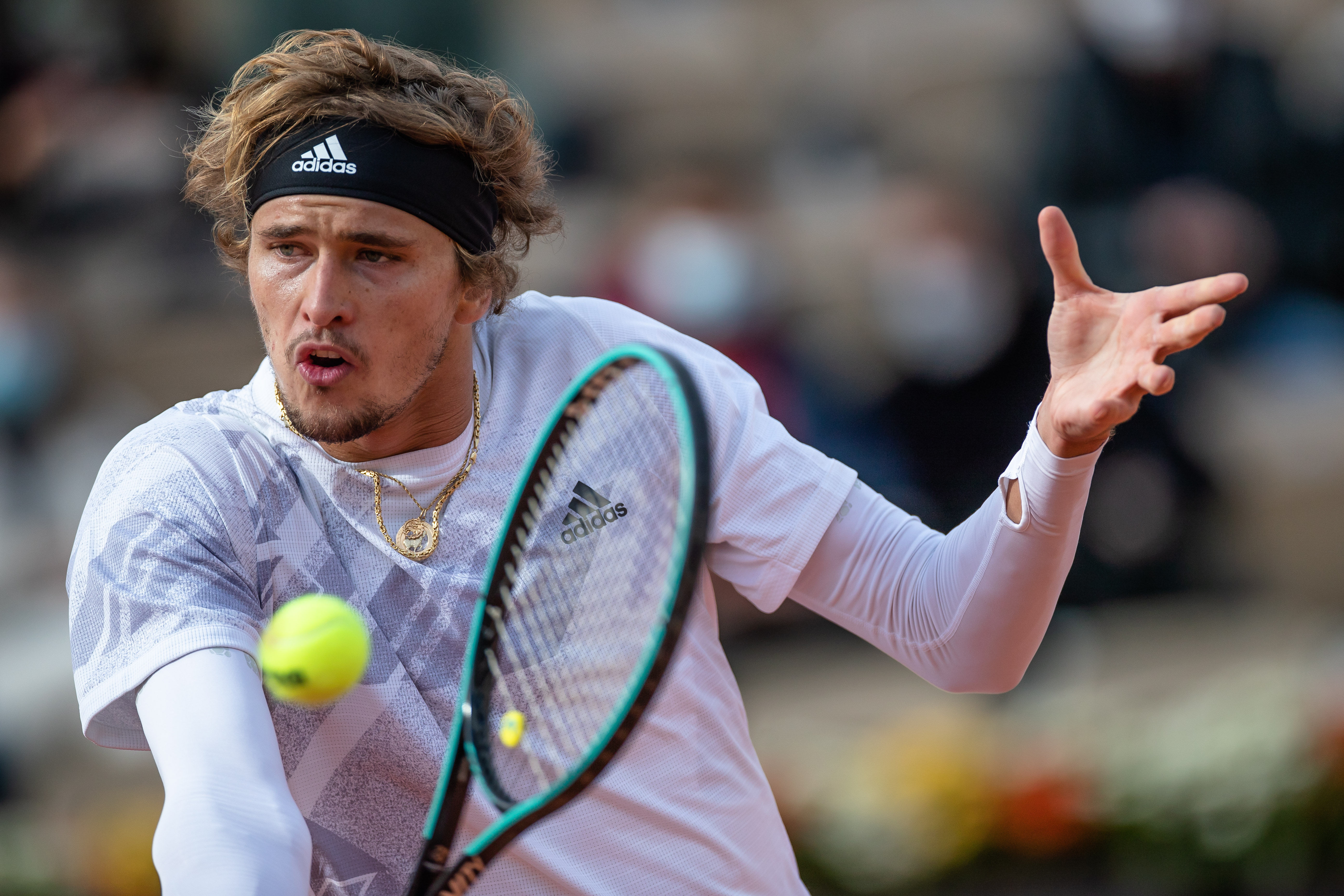 被放大解读 被放大解读