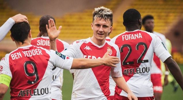 主力球员刚 主力球员刚