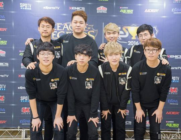 一三垒有人 一三垒有人